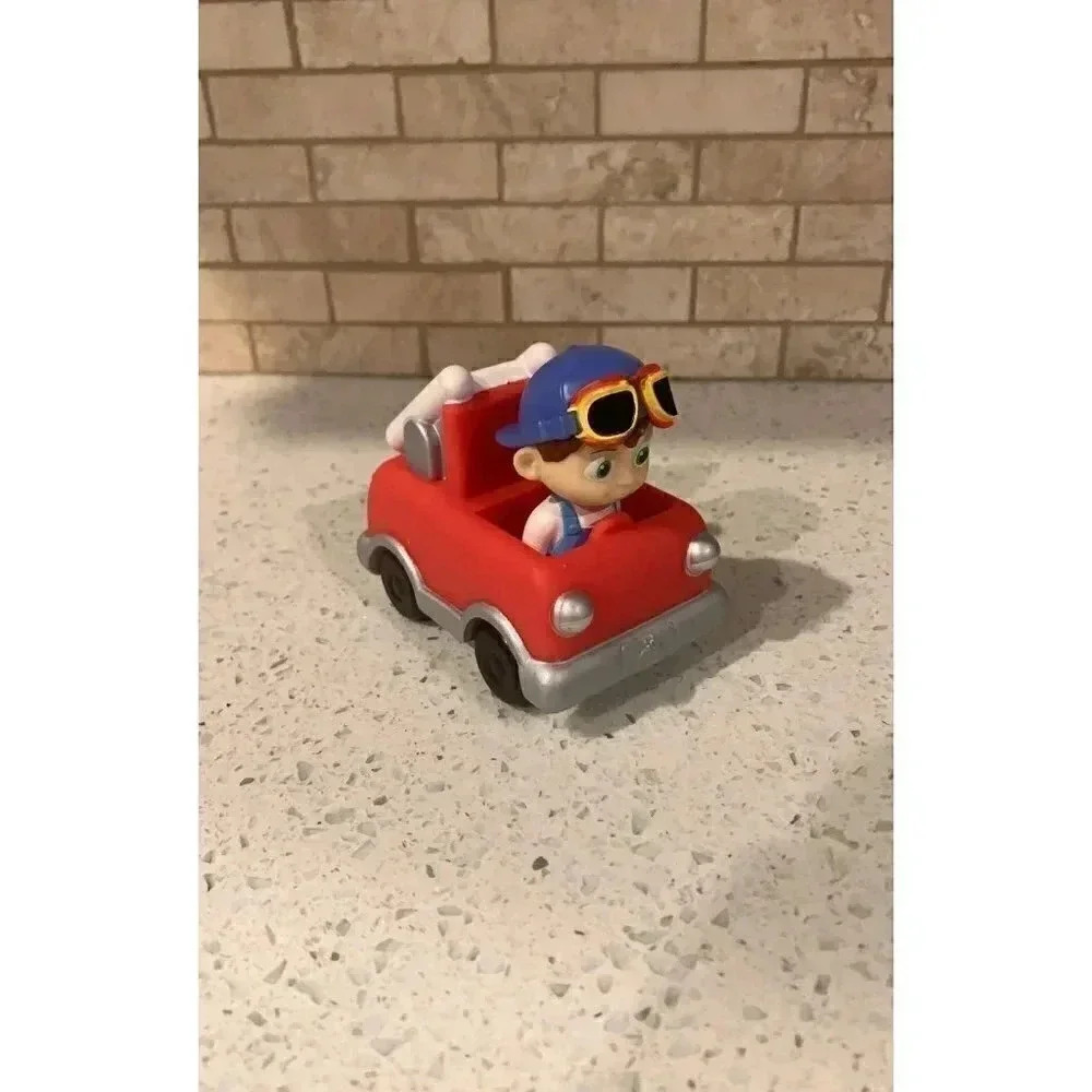 CoComelon toy car ‎    Fb